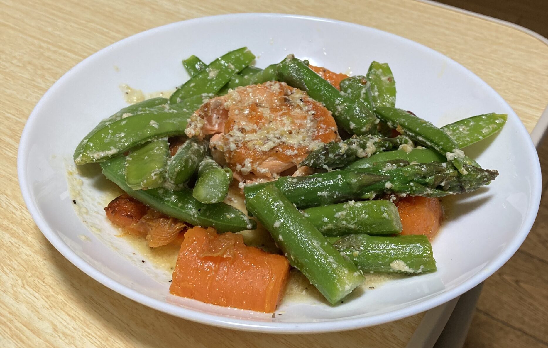 サーモンステーキ画像